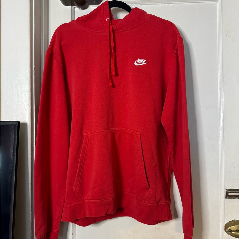 Men’s Nike sweatshirt red size L